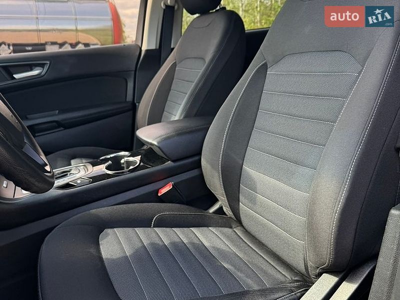 Внедорожник / Кроссовер Ford Edge 2018 в Киеве