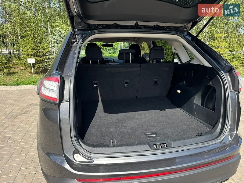 Внедорожник / Кроссовер Ford Edge 2018 в Киеве