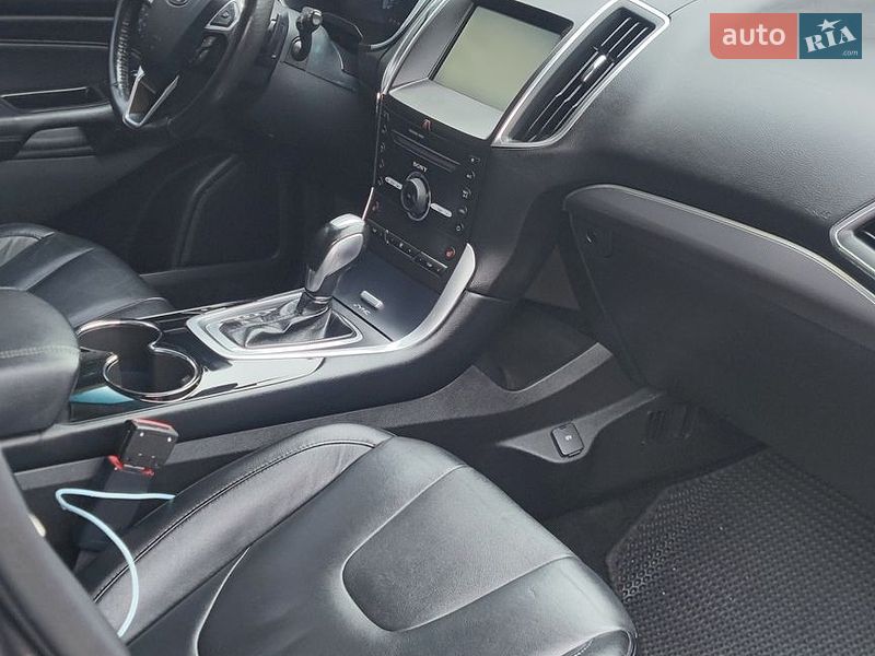 Позашляховик / Кросовер Ford Edge 2015 в Києві
