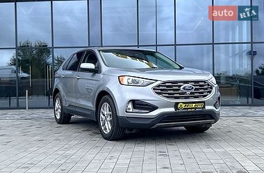 Ford Edge  2021