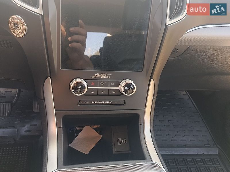 Позашляховик / Кросовер Ford Edge 2021 в Кам'янці-Бузькій