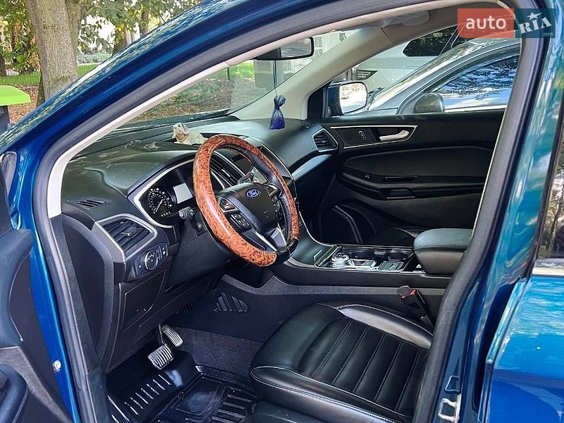 Внедорожник / Кроссовер Ford Edge 2020 в Ужгороде