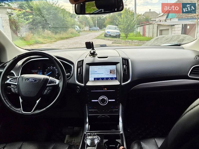 Позашляховик / Кросовер Ford Edge 2019 в Дніпрі