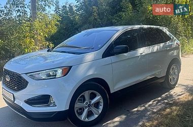 Ford Edge  2021