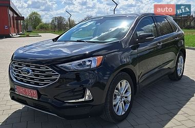 Ford Edge  2021