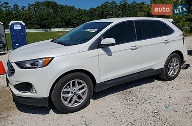 Ford Edge  2021