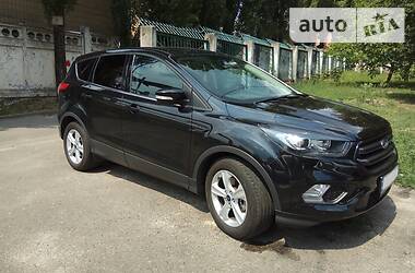 Ford Escape  2014