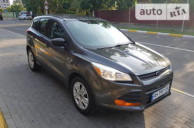 Ford Escape  2015