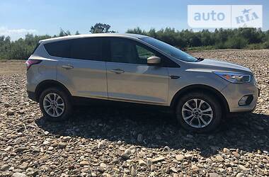 Ford Escape  2017