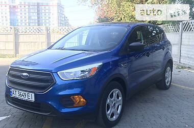 Ford Escape S  2017