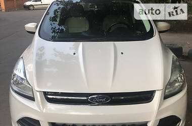 Ford Escape  2014