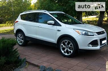 Ford Escape TITANIUM 2016