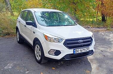 Ford Escape  2017