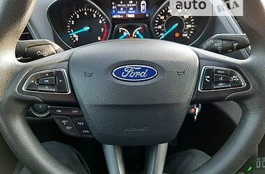 Ford Escape  2017