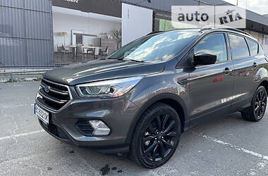 Ford Escape BLACK EDITION 2018