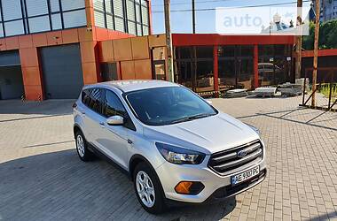 Ford Escape S 2019