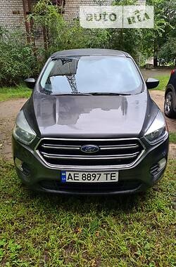 Ford Escape  2017