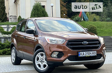 Ford Escape S 2016