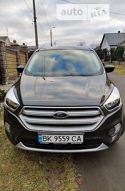 Ford Escape  2017