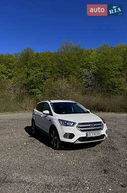 Ford Escape  2017