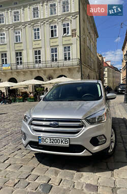 Ford Escape  2019