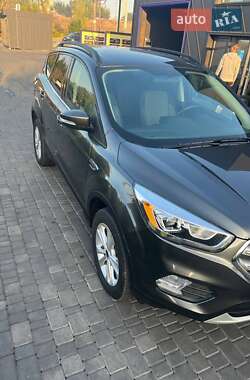 Ford Escape  2017