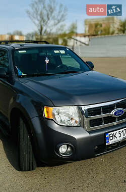 Ford Escape  2011