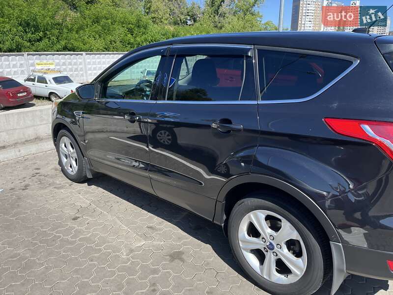 Позашляховик / Кросовер Ford Escape 2014 в Києві