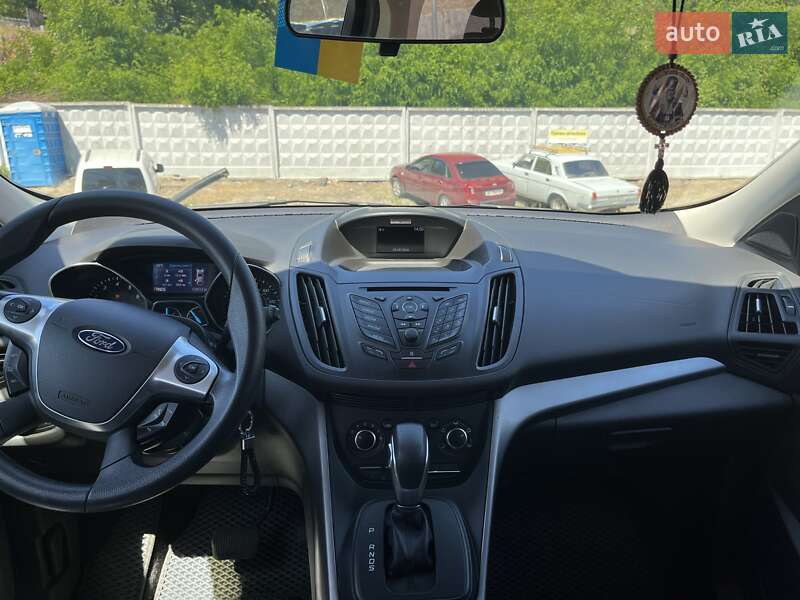 Позашляховик / Кросовер Ford Escape 2014 в Києві