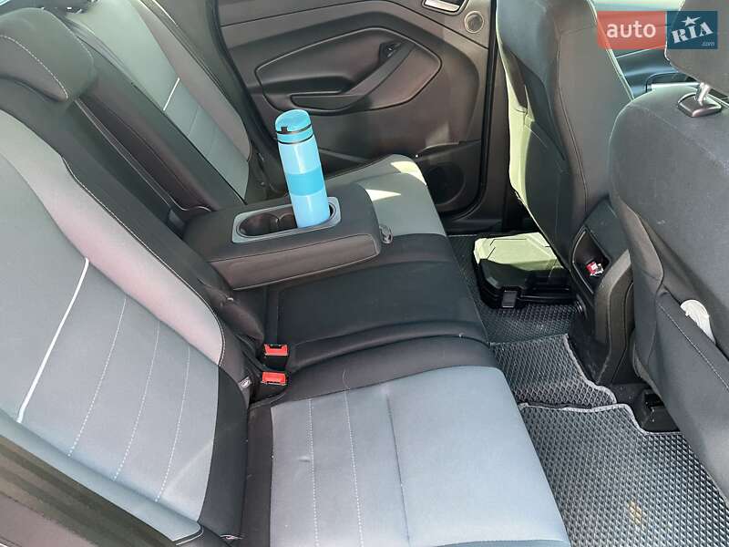 Позашляховик / Кросовер Ford Escape 2014 в Києві