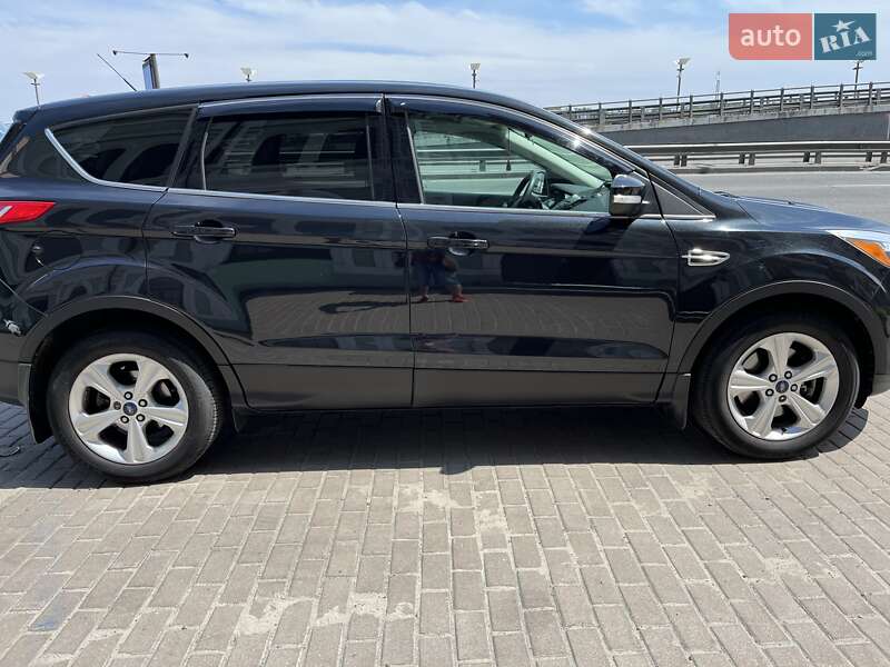 Позашляховик / Кросовер Ford Escape 2014 в Києві