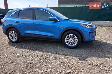 Ford Escape  2020