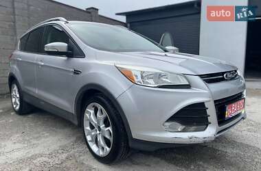 Ford Escape  2014
