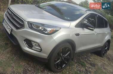 Ford Escape  2016