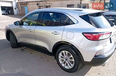 Ford Escape  2020