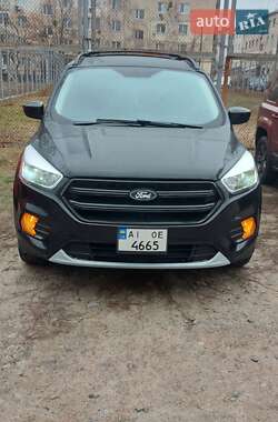 Ford Escape  2015