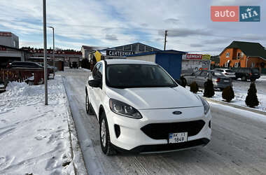 Ford Escape  2022