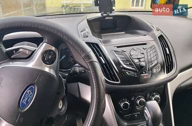 Ford Escape  2015