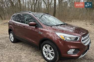 Ford Escape  2017
