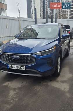 Ford Escape  2023