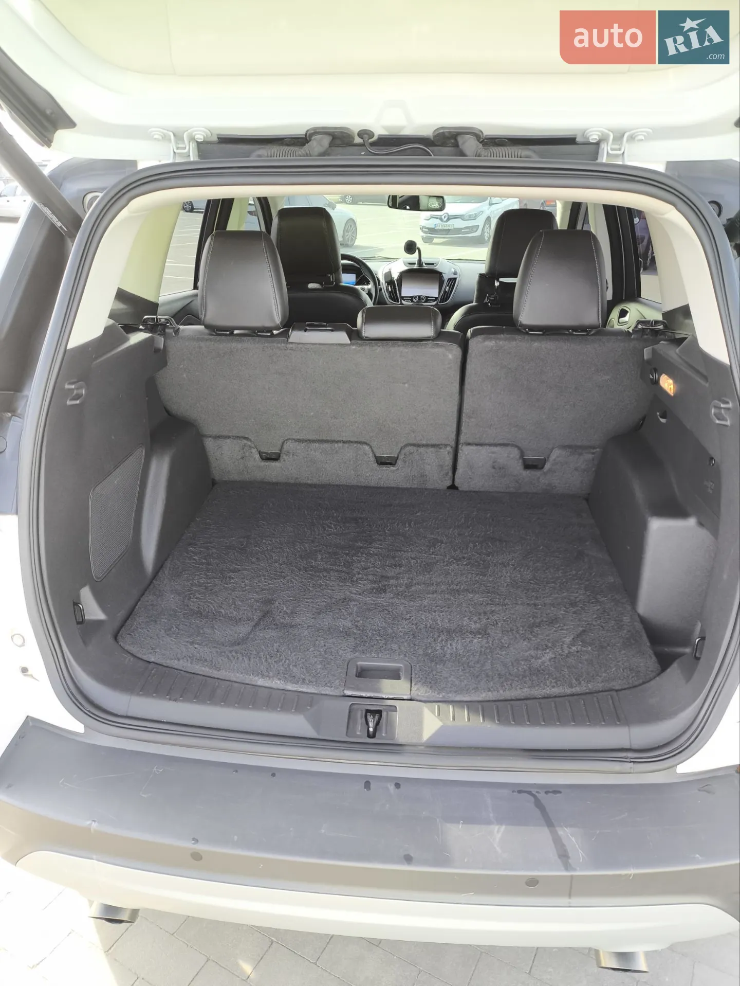 Ford Escape 2015 VIN 1FMCU0J90GUB24573 фото оголошення 7 з 13