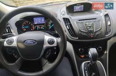 Ford Escape  2012