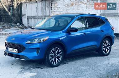 Ford Escape  2020