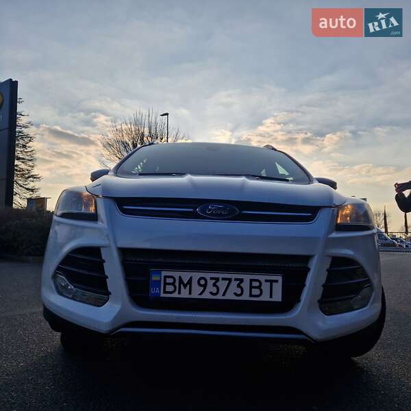 Внедорожник / Кроссовер Ford Escape 2013 в Сумах