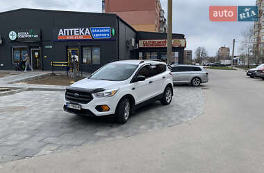 Ford Escape  2017