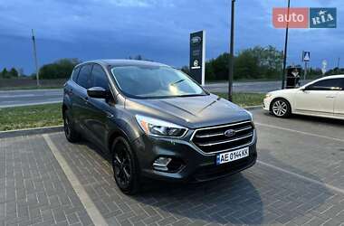 Ford Escape  2017