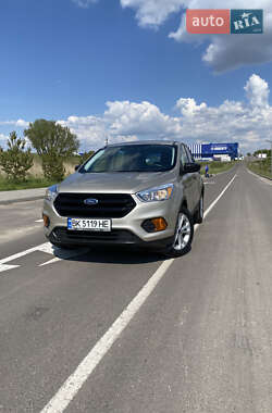 Ford Escape  2017