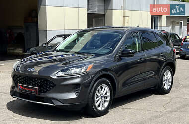 Ford Escape  2020