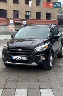 Ford Escape 2018