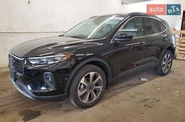 Ford Escape  2024